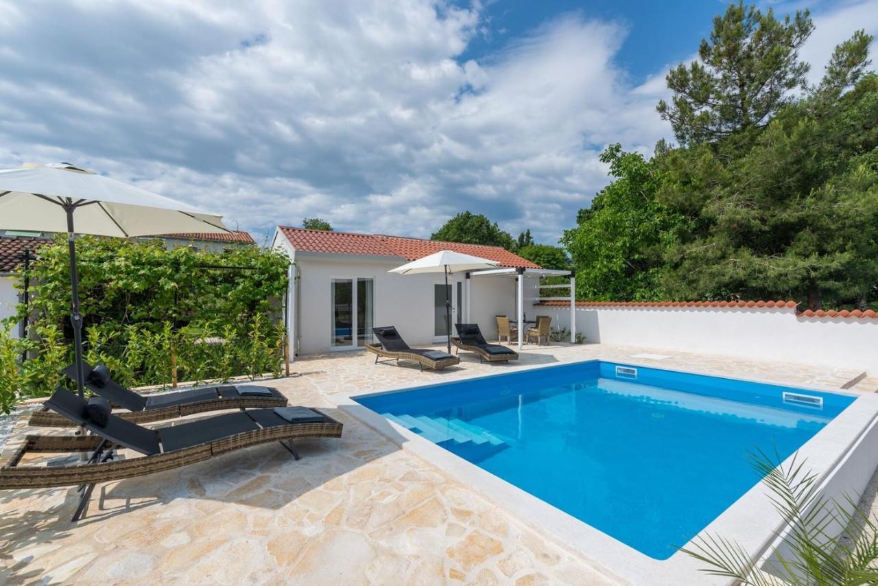 Casa Cosini With Private Pool Počitniška hiša
